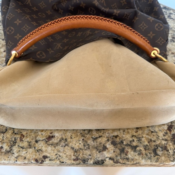 authentic LOUIS VUITTON Monogram Artsy - Picture 9 of 11